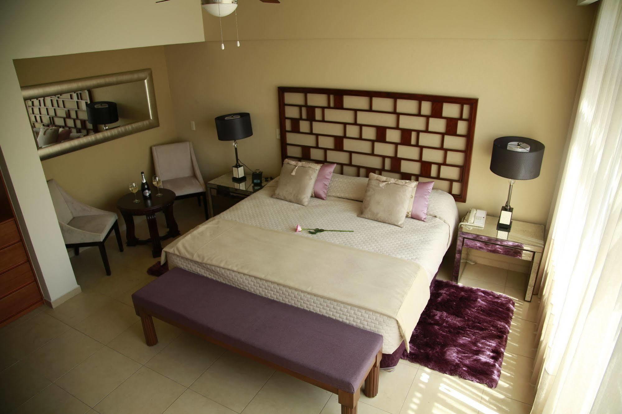 Tlaquepaque San Pietro Boutique Hotel מראה חיצוני תמונה