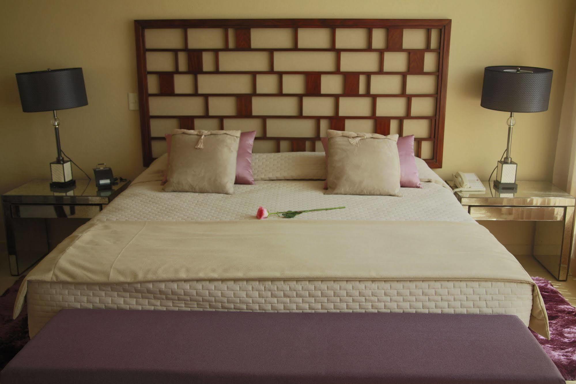 Tlaquepaque San Pietro Boutique Hotel מראה חיצוני תמונה